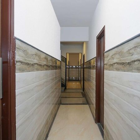 Hotel O Golden Cafe チェンナイ エクステリア 写真